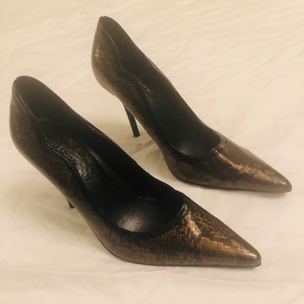 Delicious Snake Print Pumps